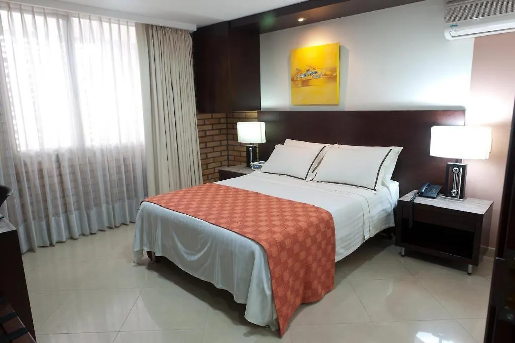 Hotel Alameda De La 10 メデジン