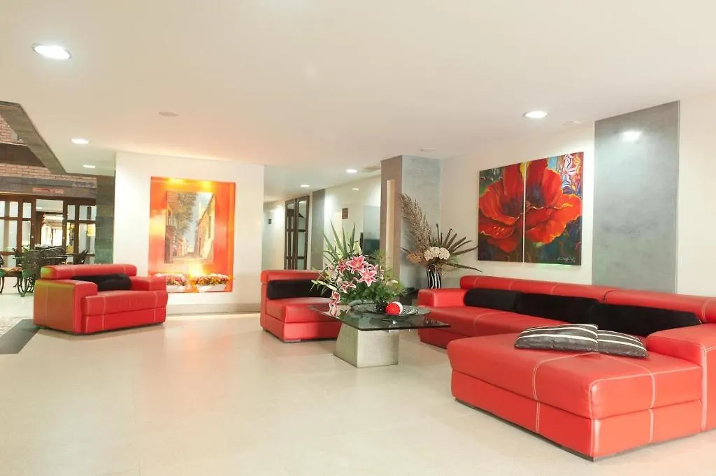 Hotel Alameda De La 10 メデジン