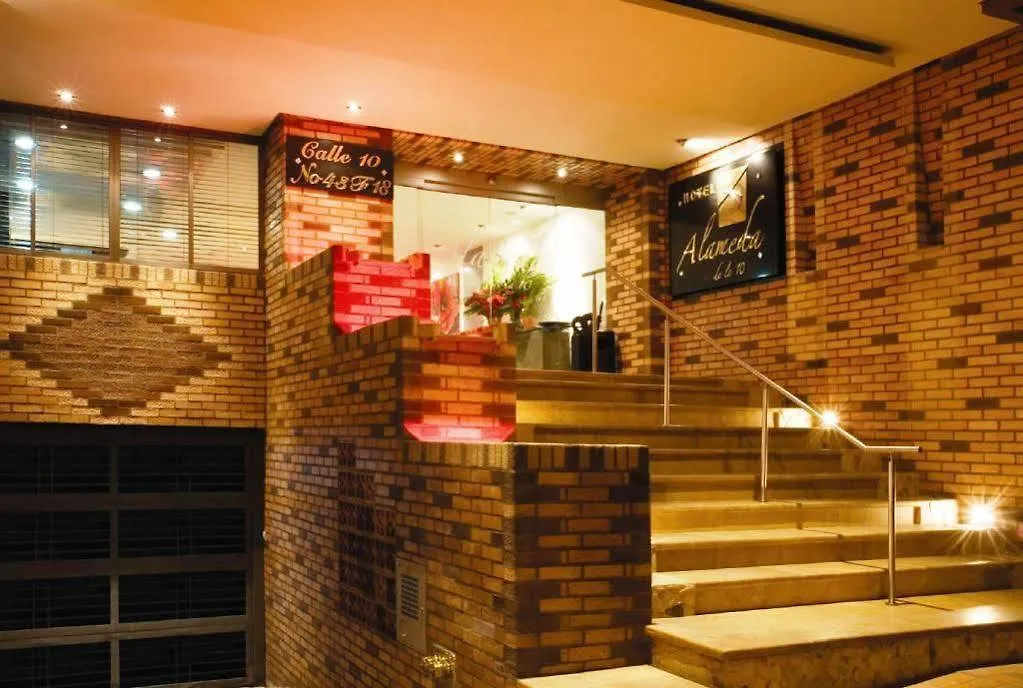 Hotel Alameda De La 10 メデジン 4*,  コロンビア